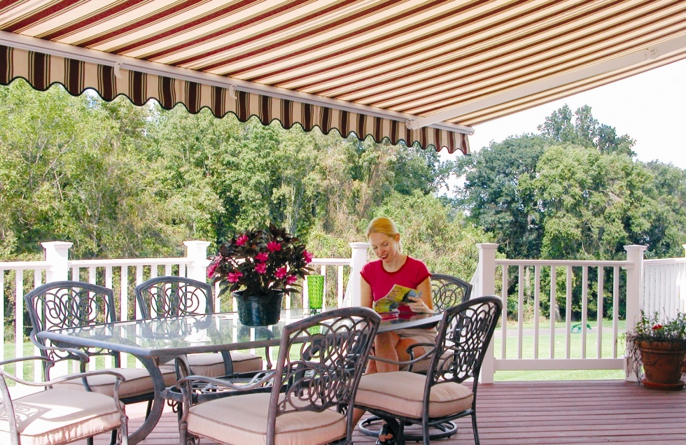 Motorized Retractable Awnings - Touch a button to be cool anytime!